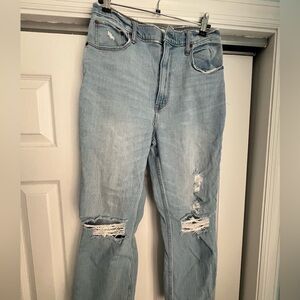 Abercrombie size 10 ankle jeans